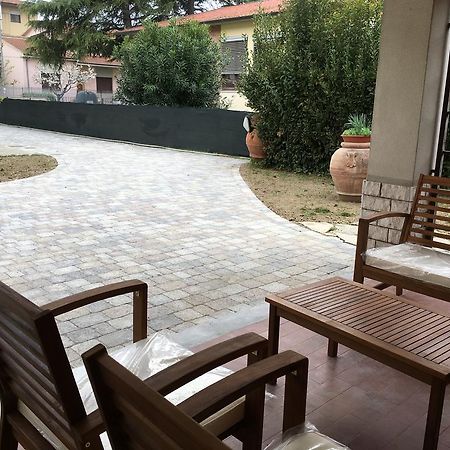 La Casa Di Nila Apartment Pisa Exterior photo