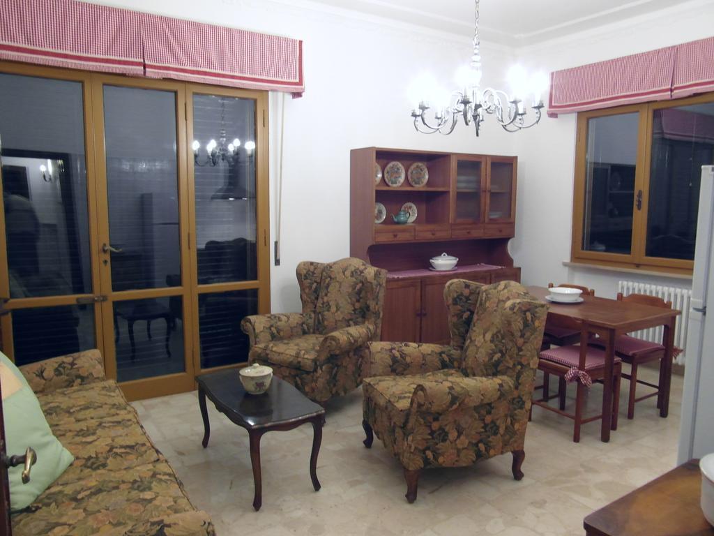 La Casa Di Nila Apartment Pisa Exterior photo