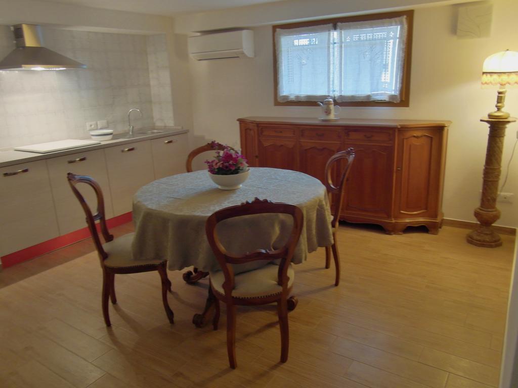 La Casa Di Nila Apartment Pisa Exterior photo