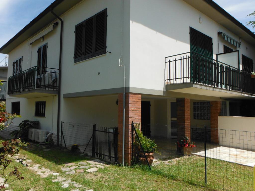 La Casa Di Nila Apartment Pisa Exterior photo