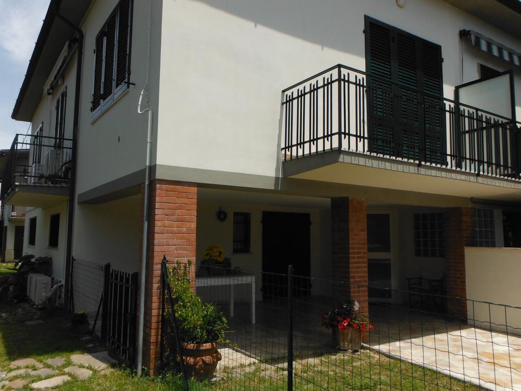 La Casa Di Nila Apartment Pisa Exterior photo