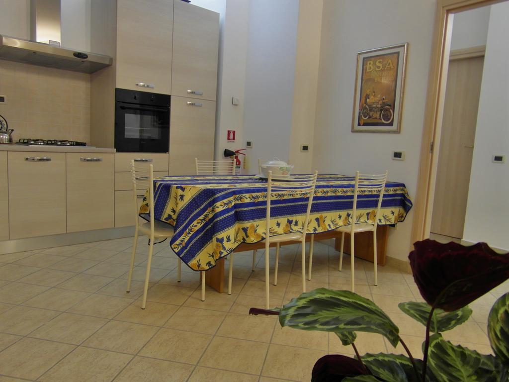 La Casa Di Nila Apartment Pisa Exterior photo
