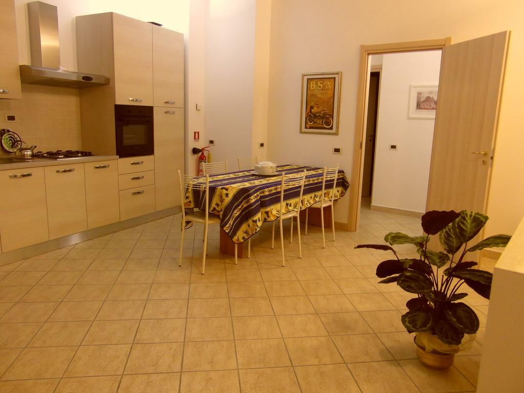 La Casa Di Nila Apartment Pisa Exterior photo